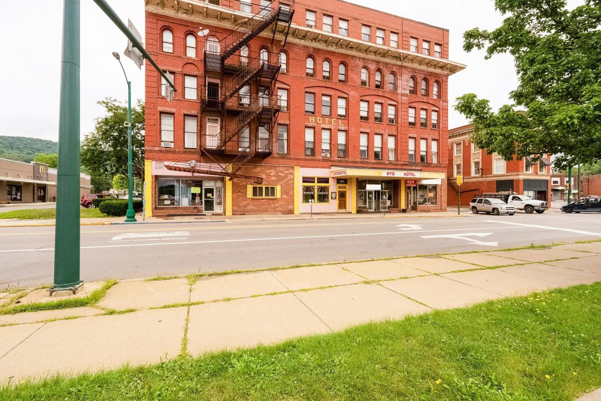 Oyo Hotel Bradford Main St Pa Eksteriør billede