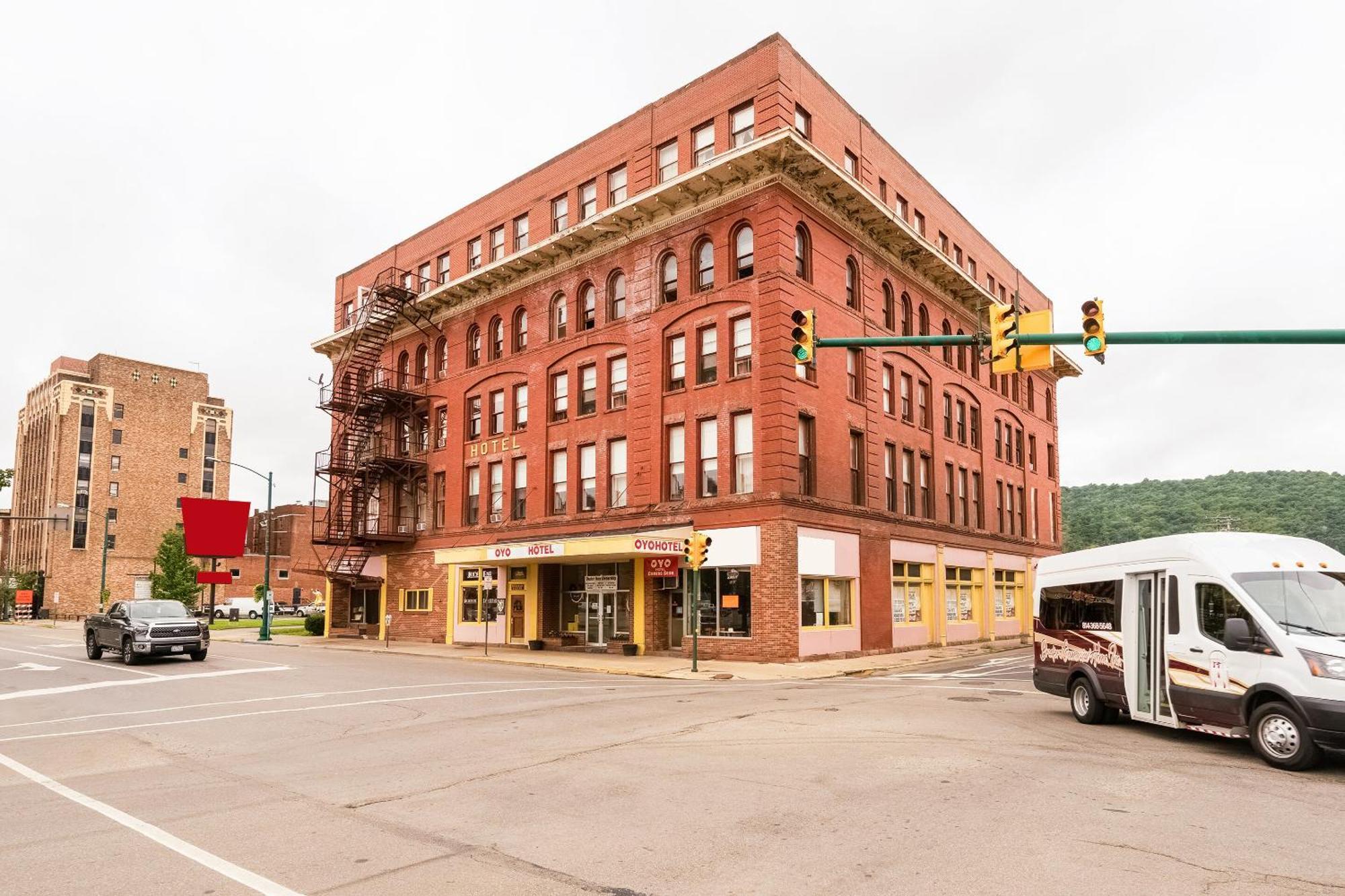Oyo Hotel Bradford Main St Pa Eksteriør billede